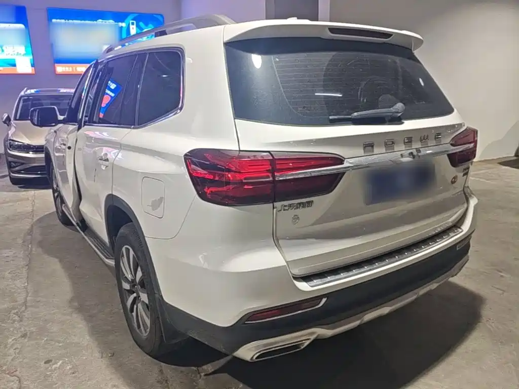 Roewe RX8 — миниатюра 5