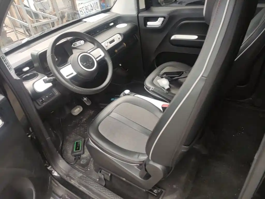 Wuling MINIEV — миниатюра 11