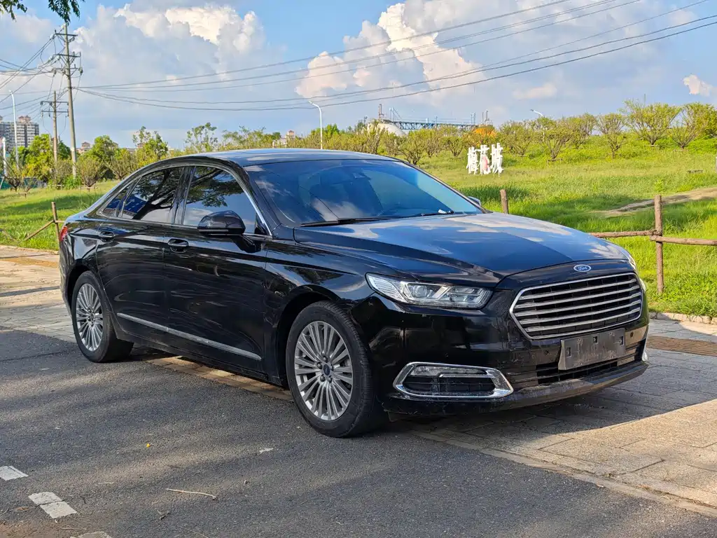 Ford Taurus — миниатюра 3