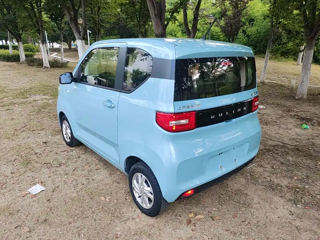 Wuling MINIEV — миниатюра 5