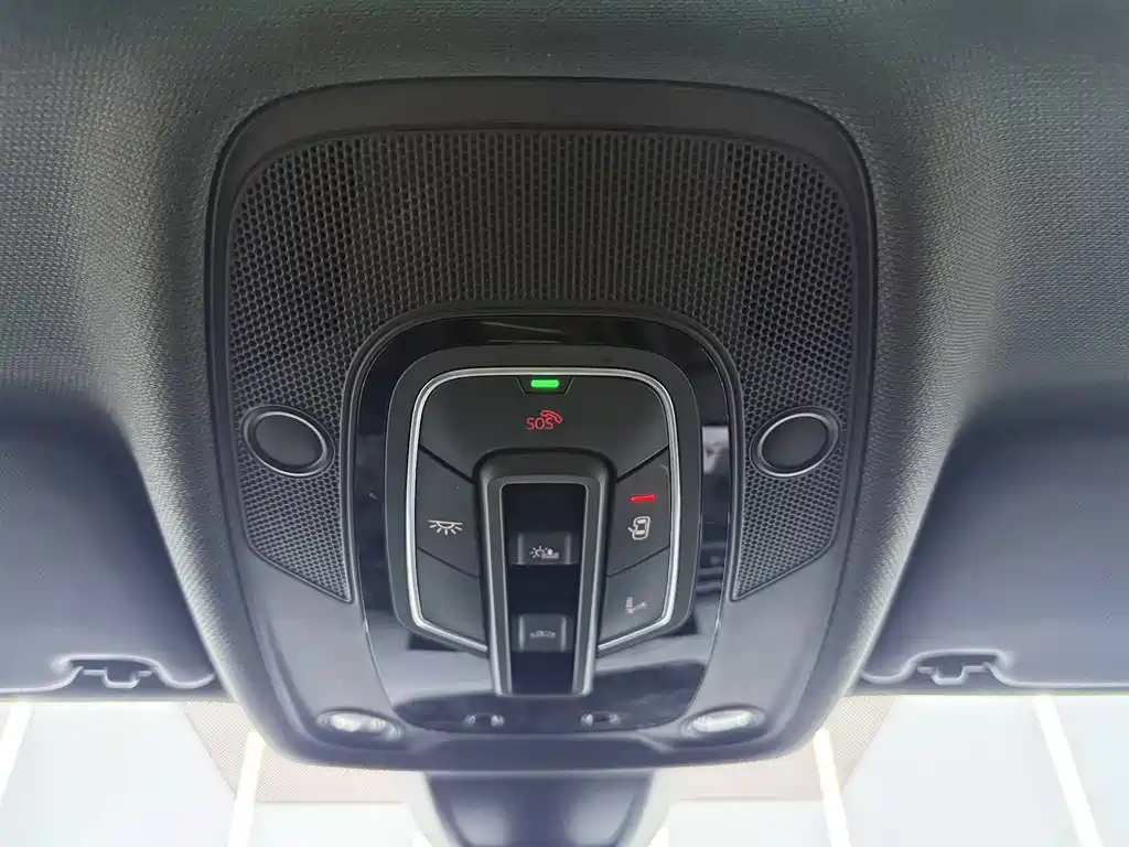 Audi A4L — миниатюра 13