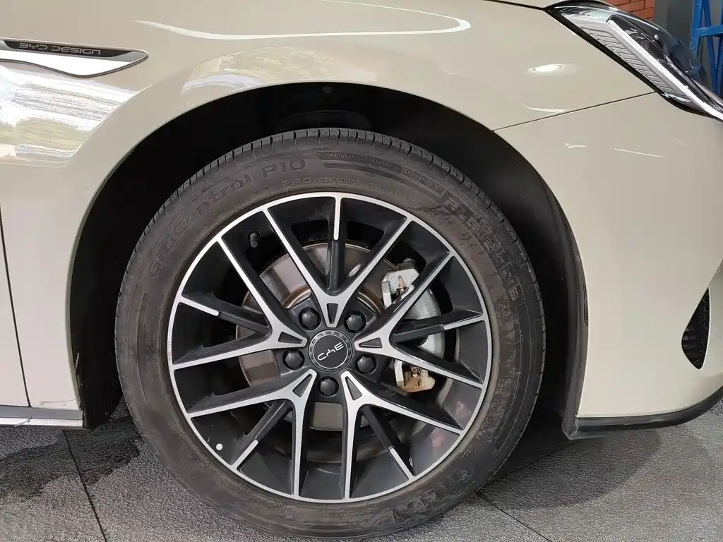 BYD Seal 07 DM-i — миниатюра 18