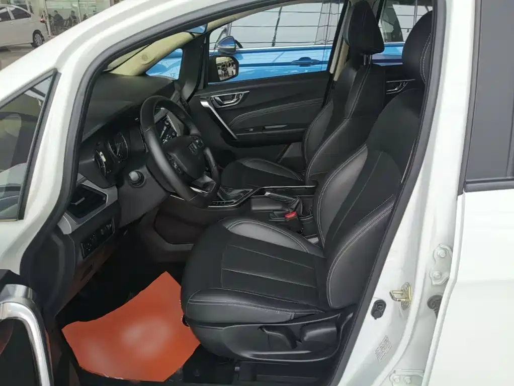 Geely Vision X3 — миниатюра 15