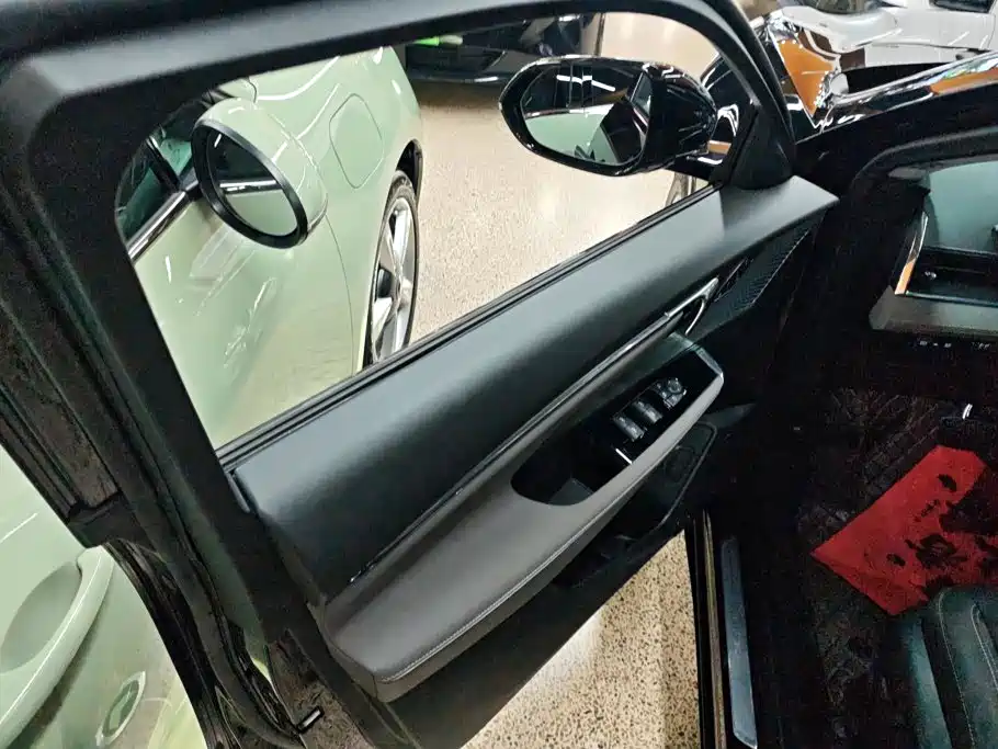 Buick E5 — миниатюра 7