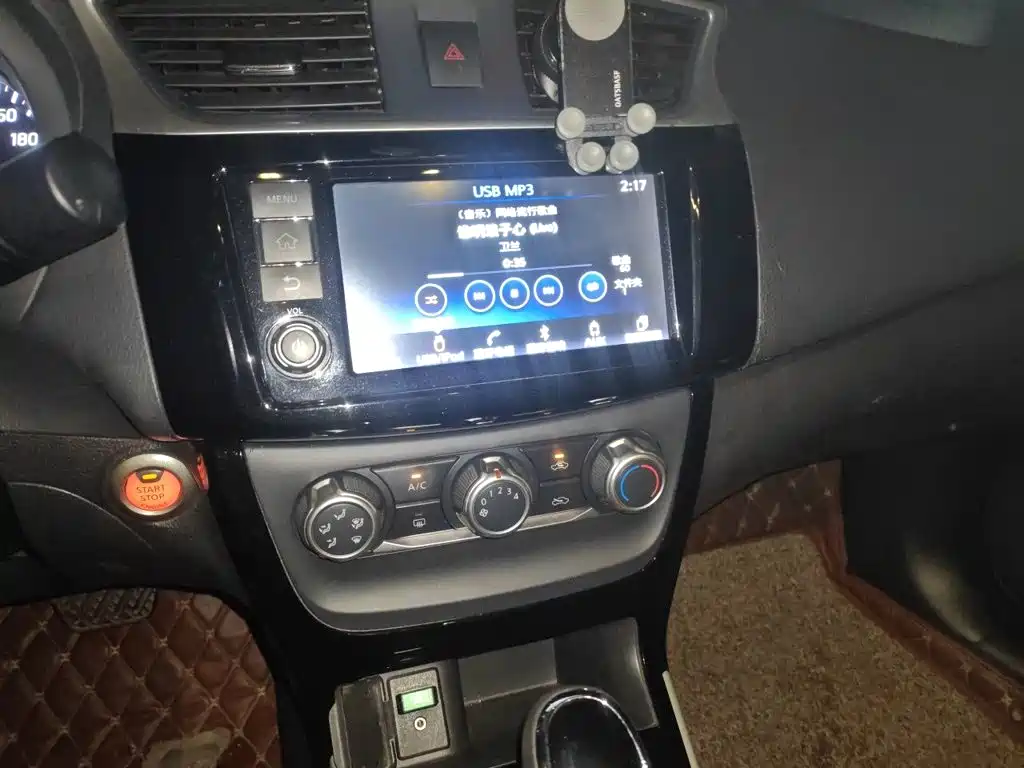 Nissan Sylphy — миниатюра 14