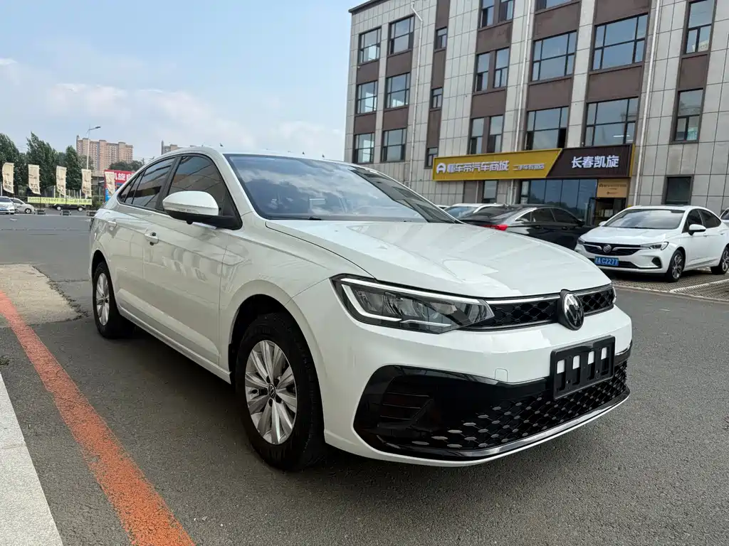 Volkswagen Lavida — миниатюра 3