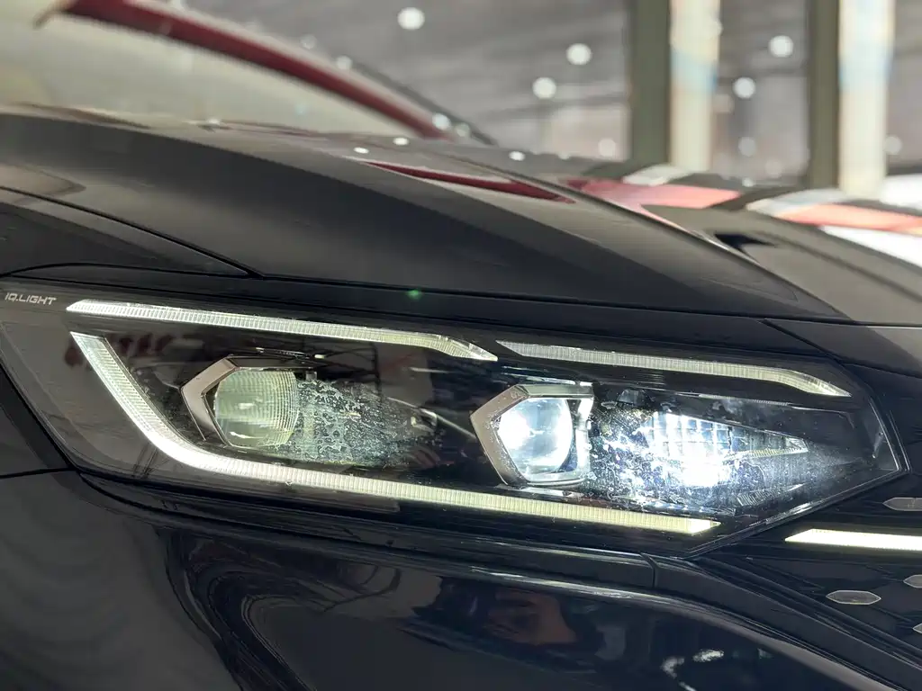 Volkswagen Passat — миниатюра 4