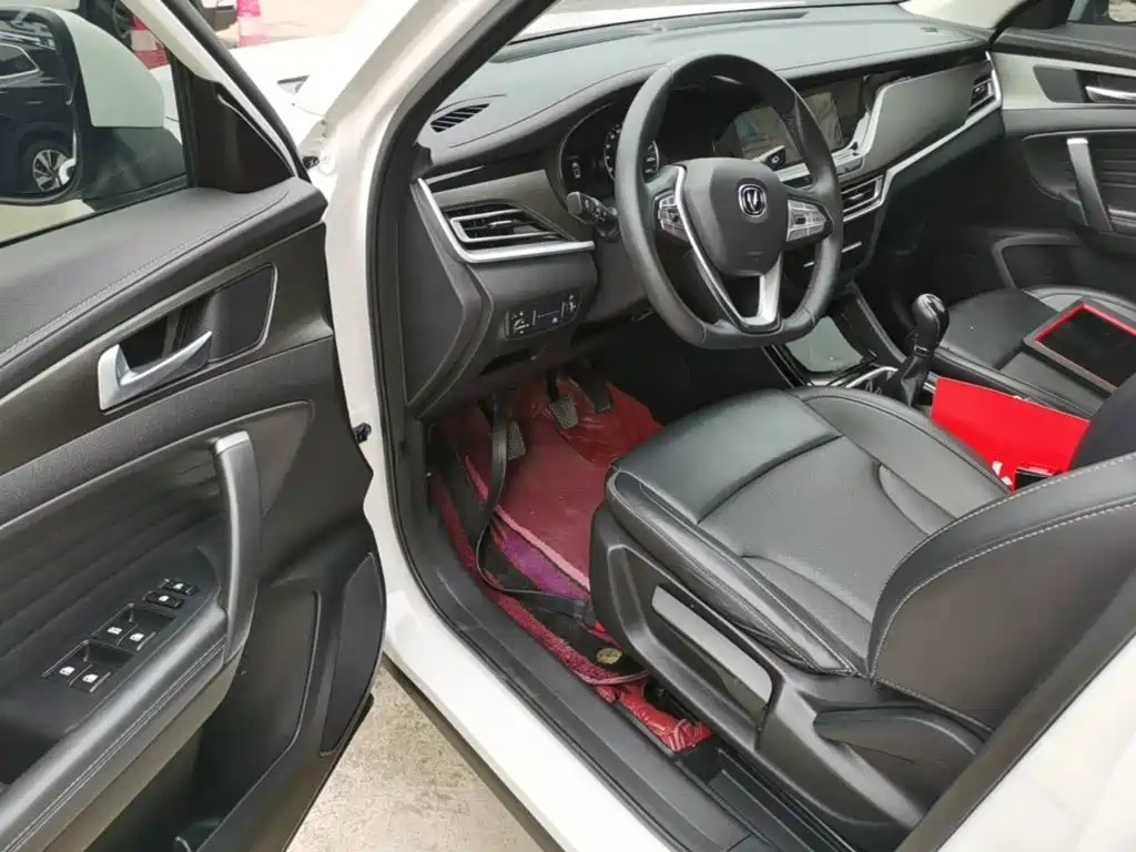 Changan CS35PLUS — миниатюра 16