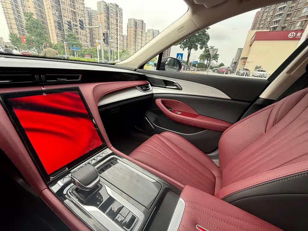 Hongqi Hongqi H5 — миниатюра 23