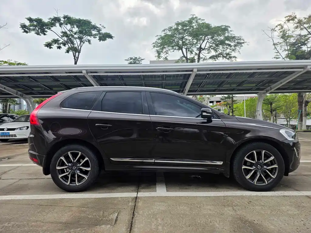 Volvo XC60 — миниатюра 18