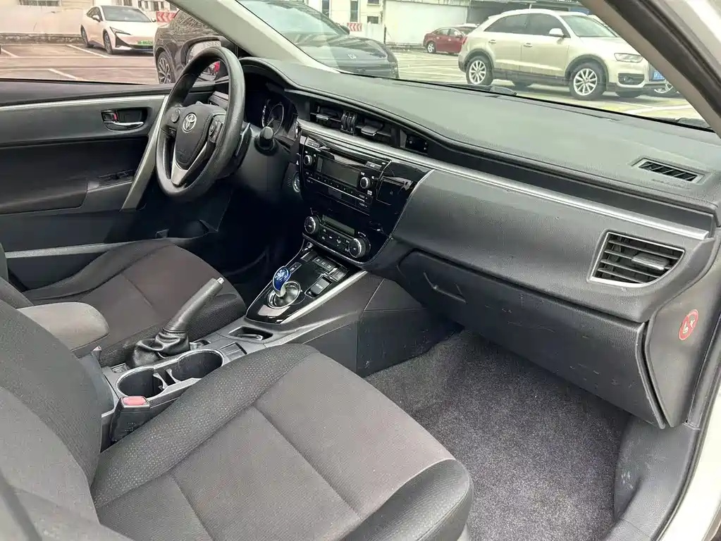 Toyota Corolla — миниатюра 14