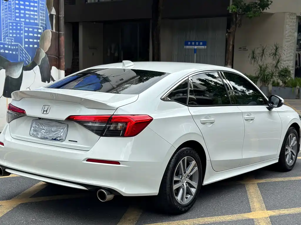Honda Civic — миниатюра 6