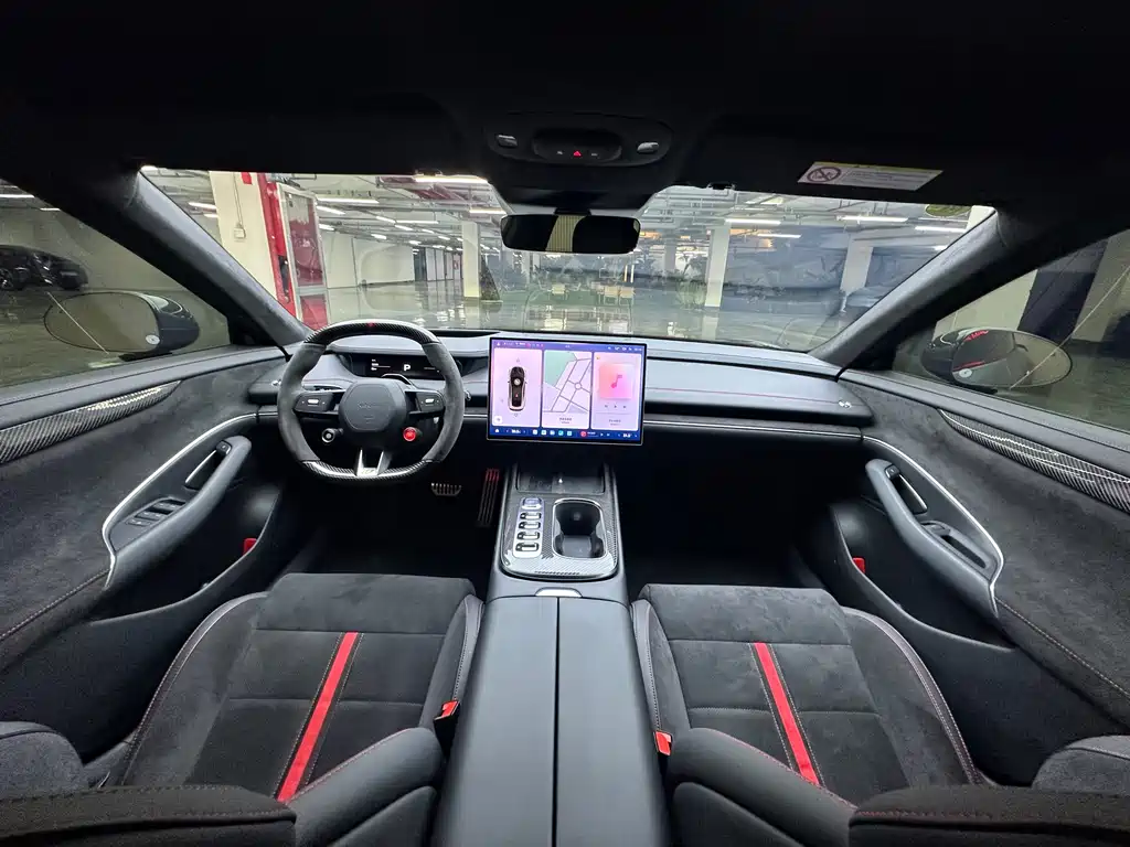 XIAOMI CAR XIAOMI SU7 ULTRA