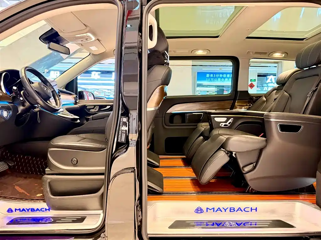 MERCEDES-BENZ V CLASS