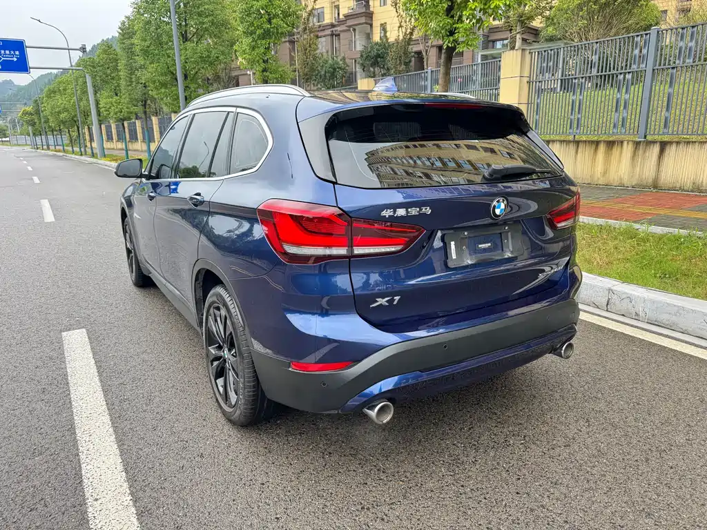 BMW X1 — миниатюра 9