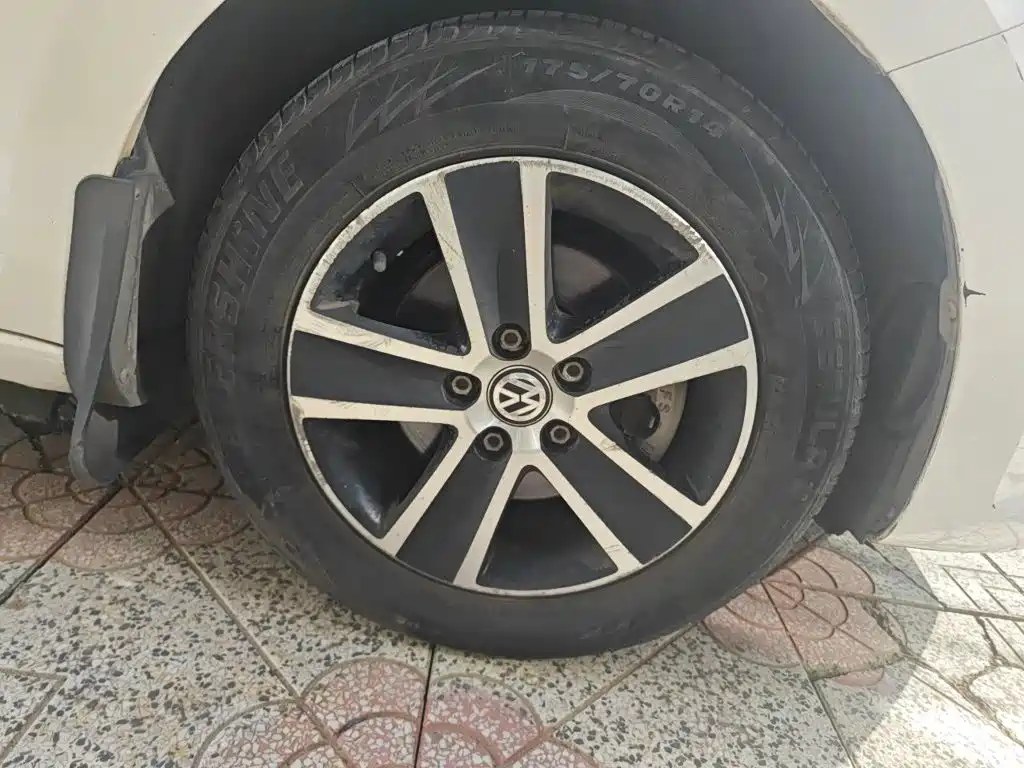 Volkswagen Santana — миниатюра 24