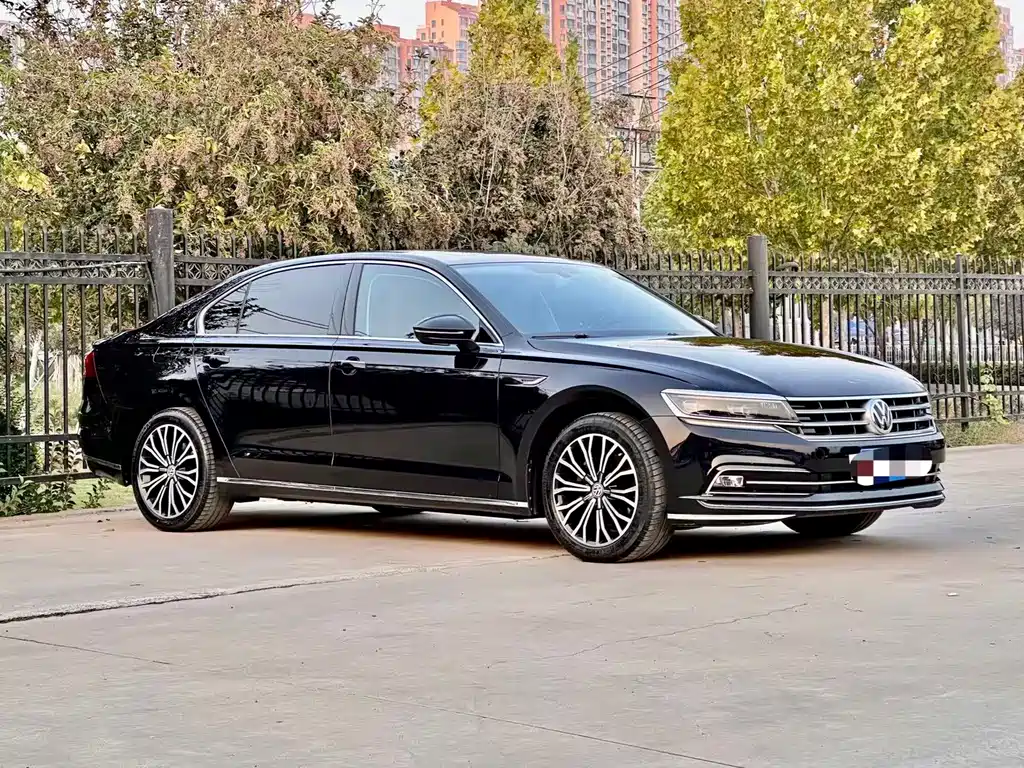 Volkswagen Phideon 2019 380TSI VI