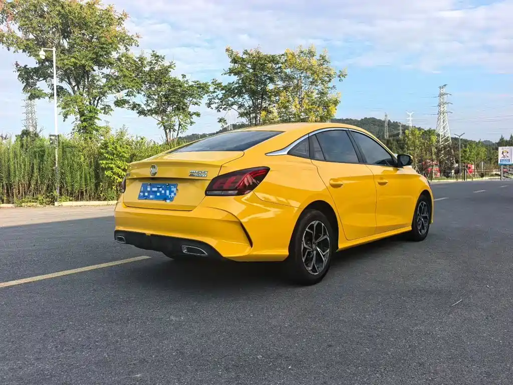 MG MG5 — миниатюра 9