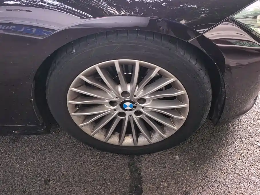 BMW 3 Series — миниатюра 6