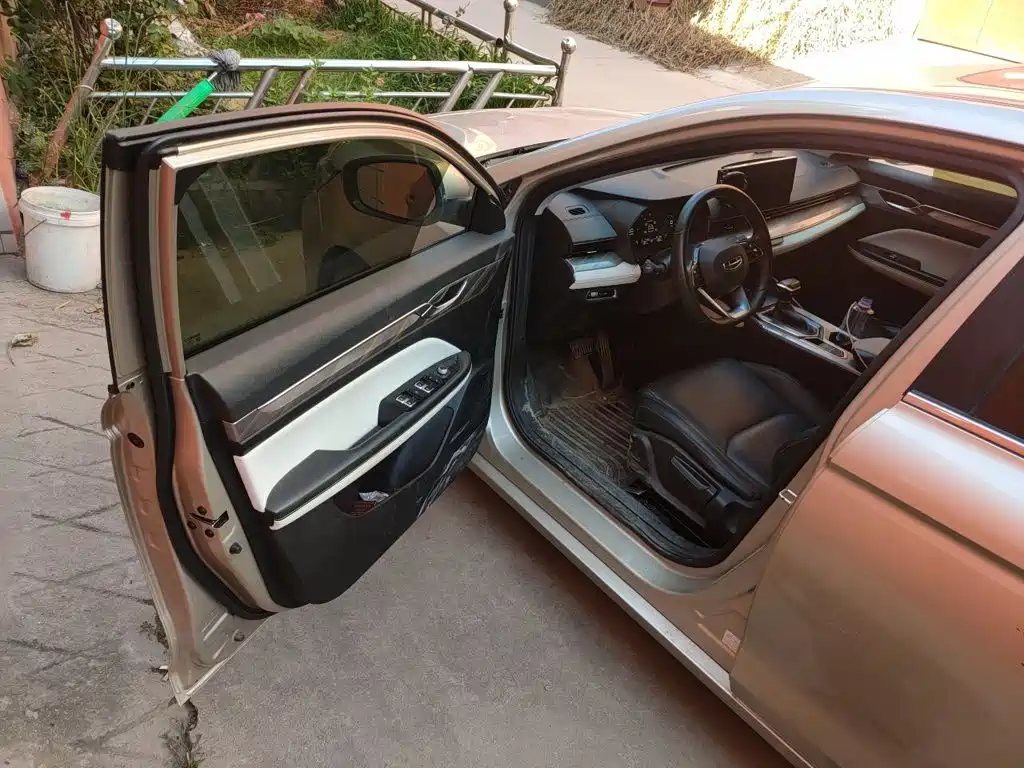 Geely Emgrand L — миниатюра 12