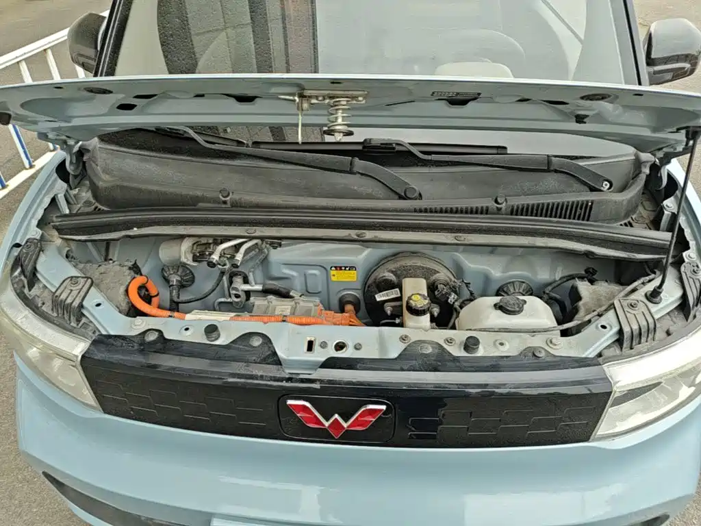 Wuling MINIEV — миниатюра 20