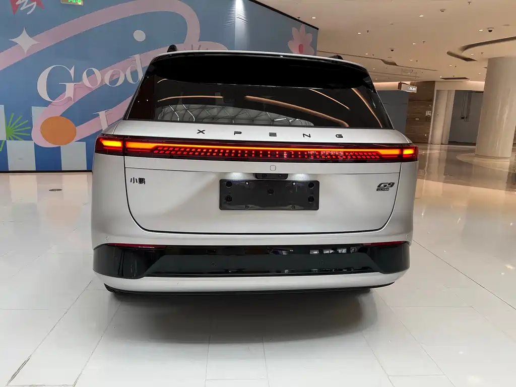 XPeng G9 — миниатюра 10