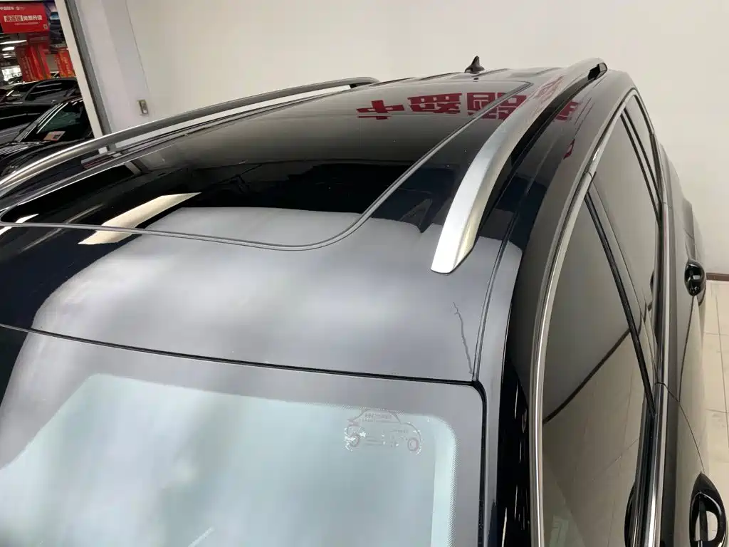 Volkswagen Teramont — миниатюра 5