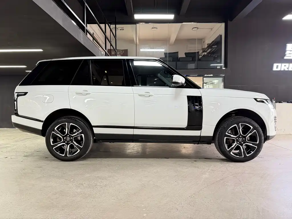Land Rover Range Rover 2013 NA 5.0 V8 Vogue