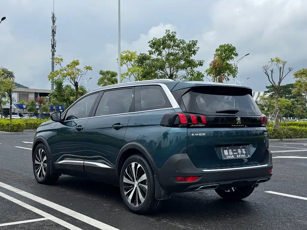 Peugeot 5008 — миниатюра 7