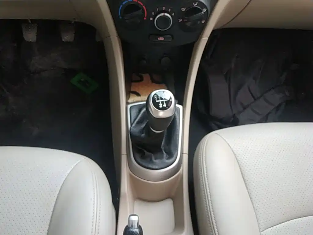 Hyundai Verna — миниатюра 14