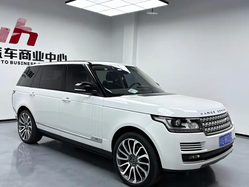 Land Rover Range Rover — миниатюра 3