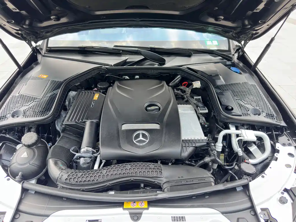 Mercedes-Benz C-Class — миниатюра 24