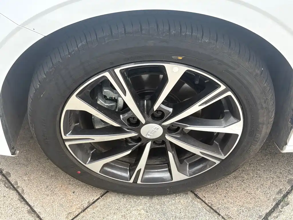 GEELY AUTOMOBILE EMGRAND