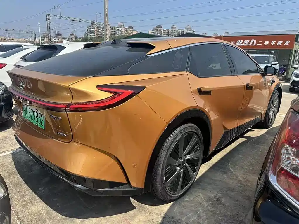 Toyota bZ5 — миниатюра 9
