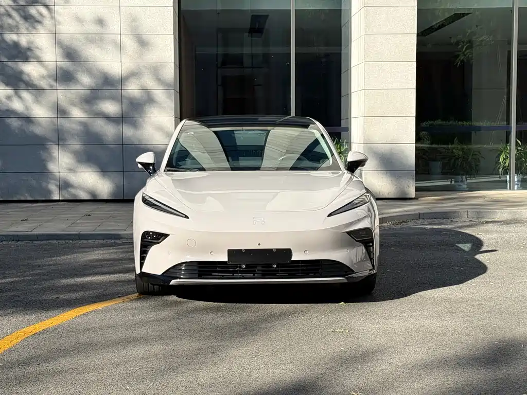 Roewe Feifan F7 — миниатюра 2