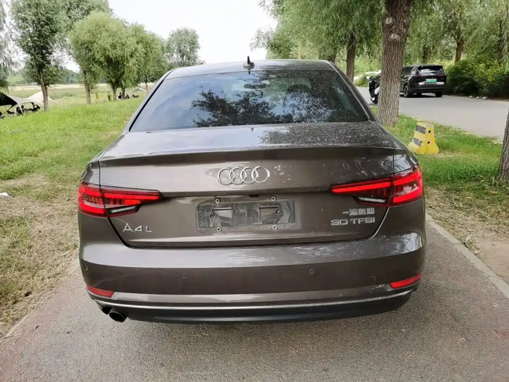 Audi A4L — миниатюра 6