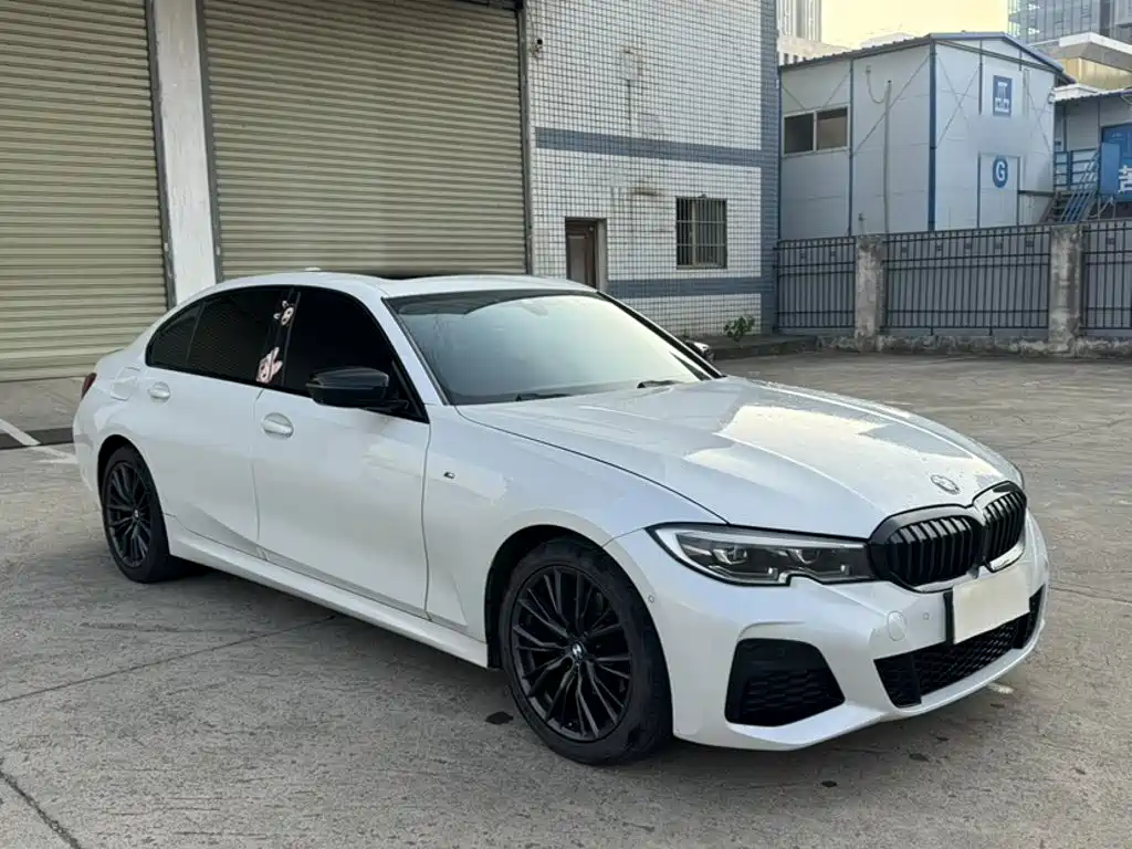 BMW 3 Series — миниатюра 10
