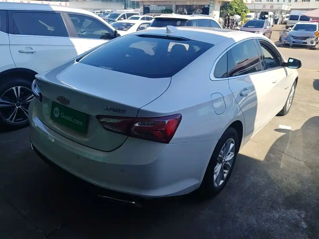 Chevrolet Malibu XL — миниатюра 7