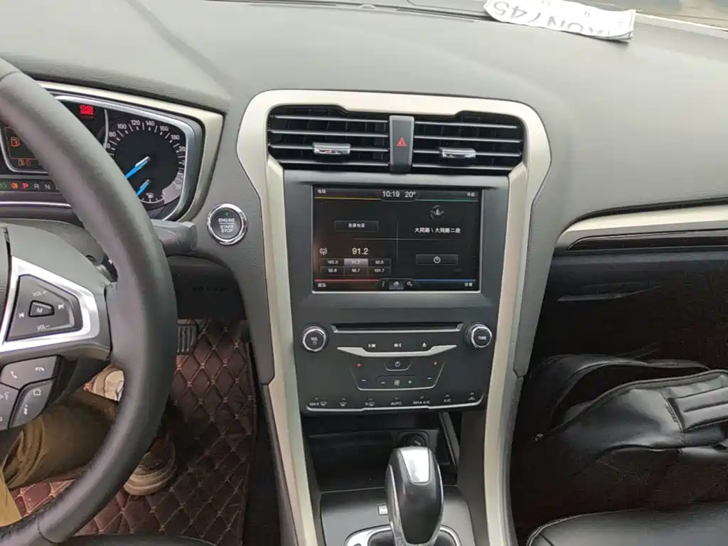 Ford Mondeo — миниатюра 13