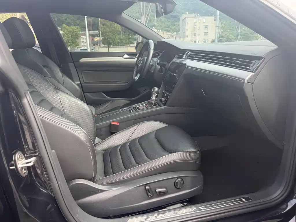 Volkswagen CC — миниатюра 10