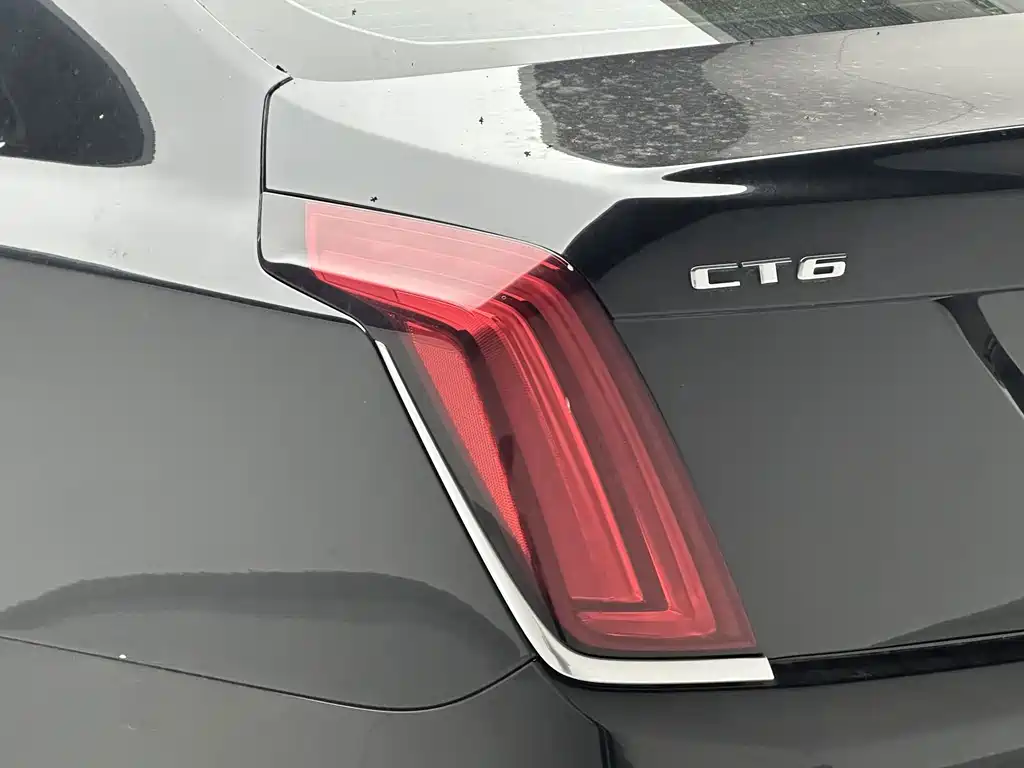 Cadillac CT6 — миниатюра 18