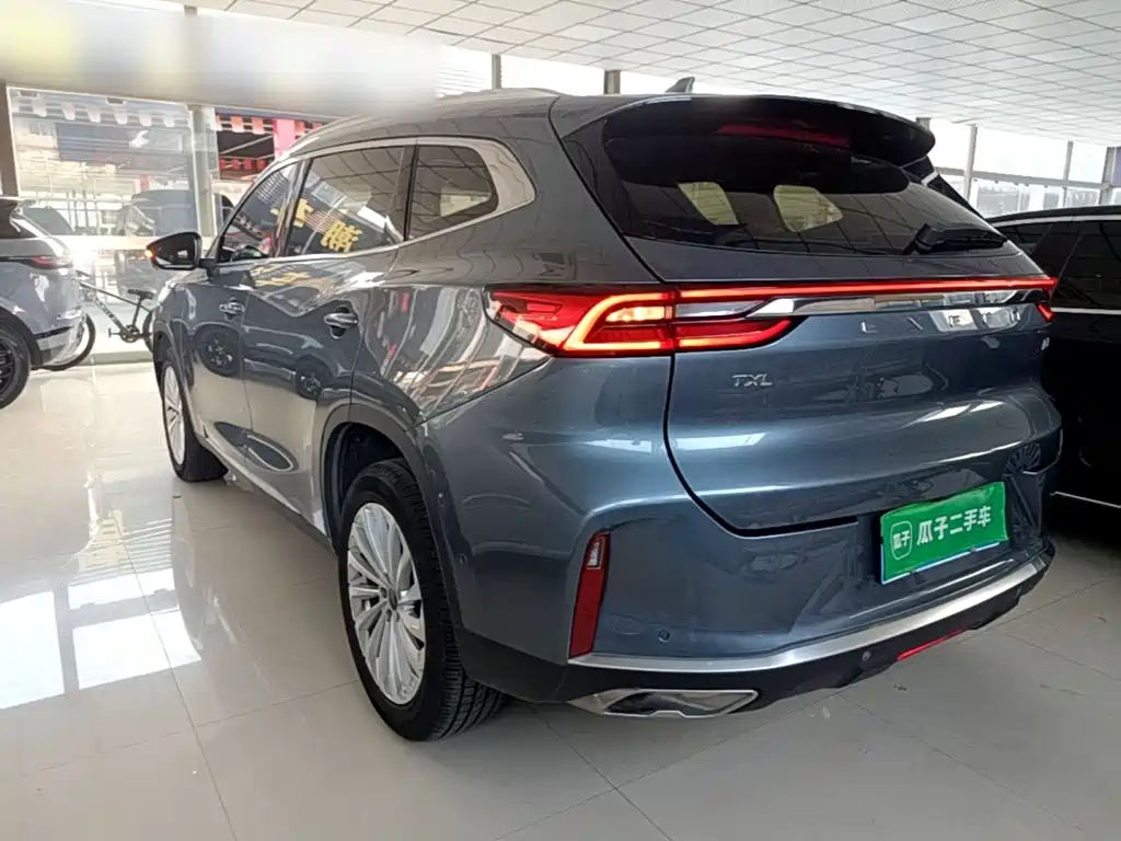 Exeed Lingyun — миниатюра 5