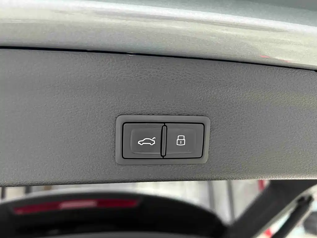 Audi Q3 — миниатюра 10