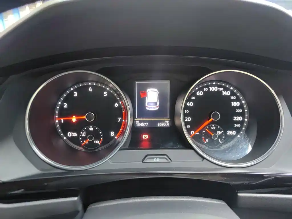 Volkswagen Tiguan L — миниатюра 7
