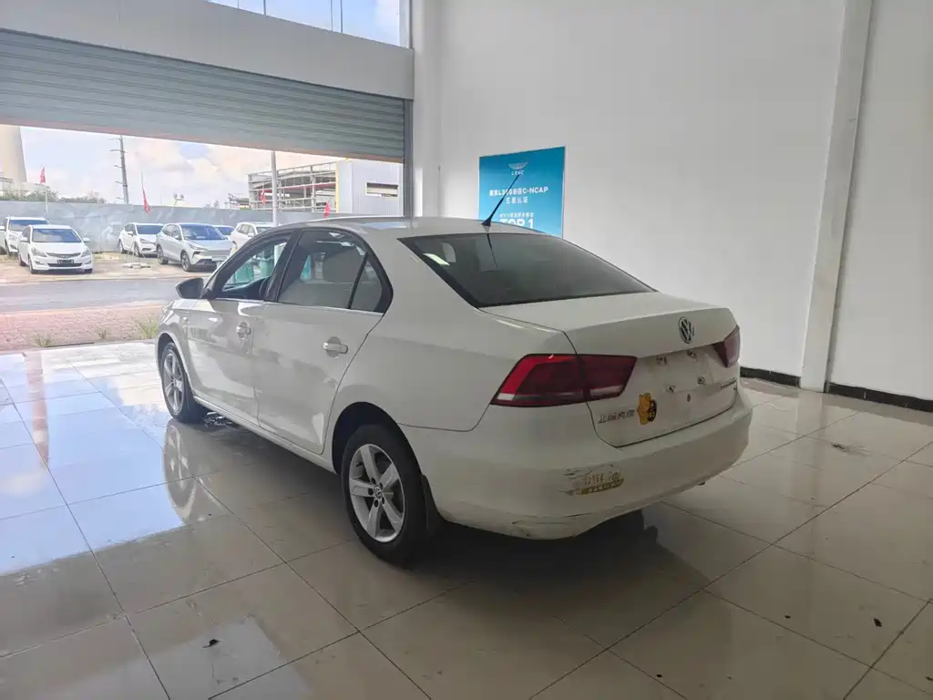 Volkswagen Santana — миниатюра 14