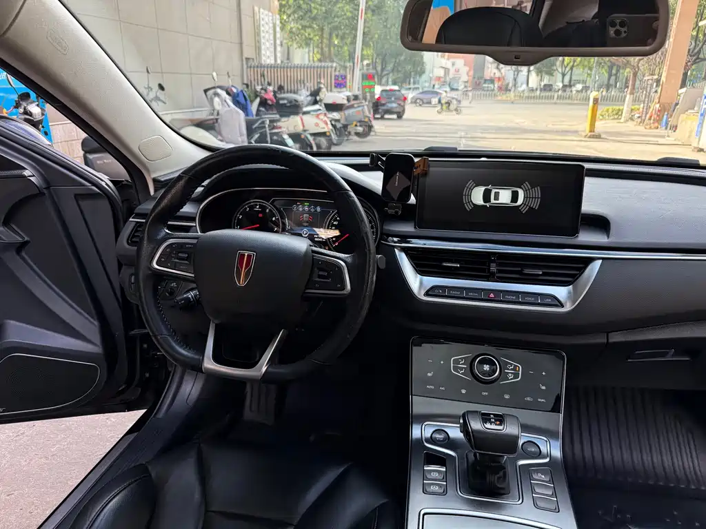Hongqi Hongqi H5 — миниатюра 9