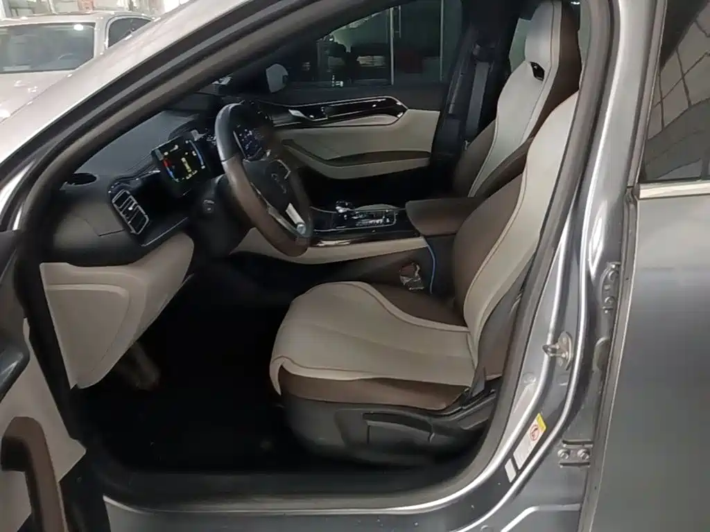 BYD Qin PLUS — миниатюра 15