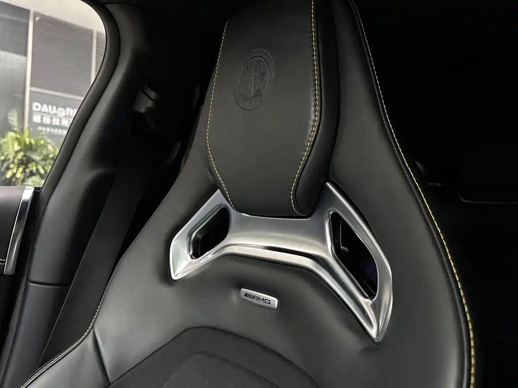 MERCEDES-BENZ AMG GT