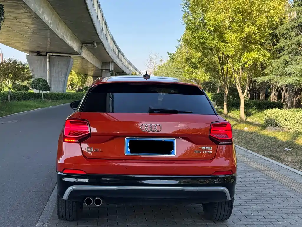 Audi Q2L — миниатюра 5