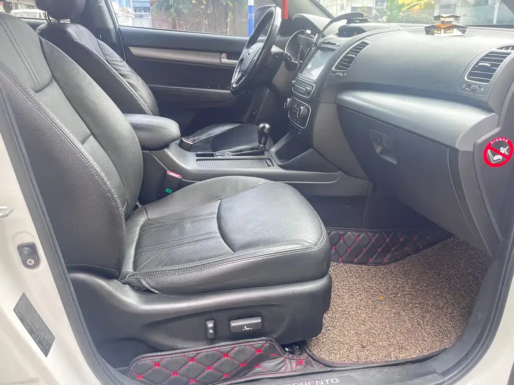 Kia Sorento — миниатюра 14